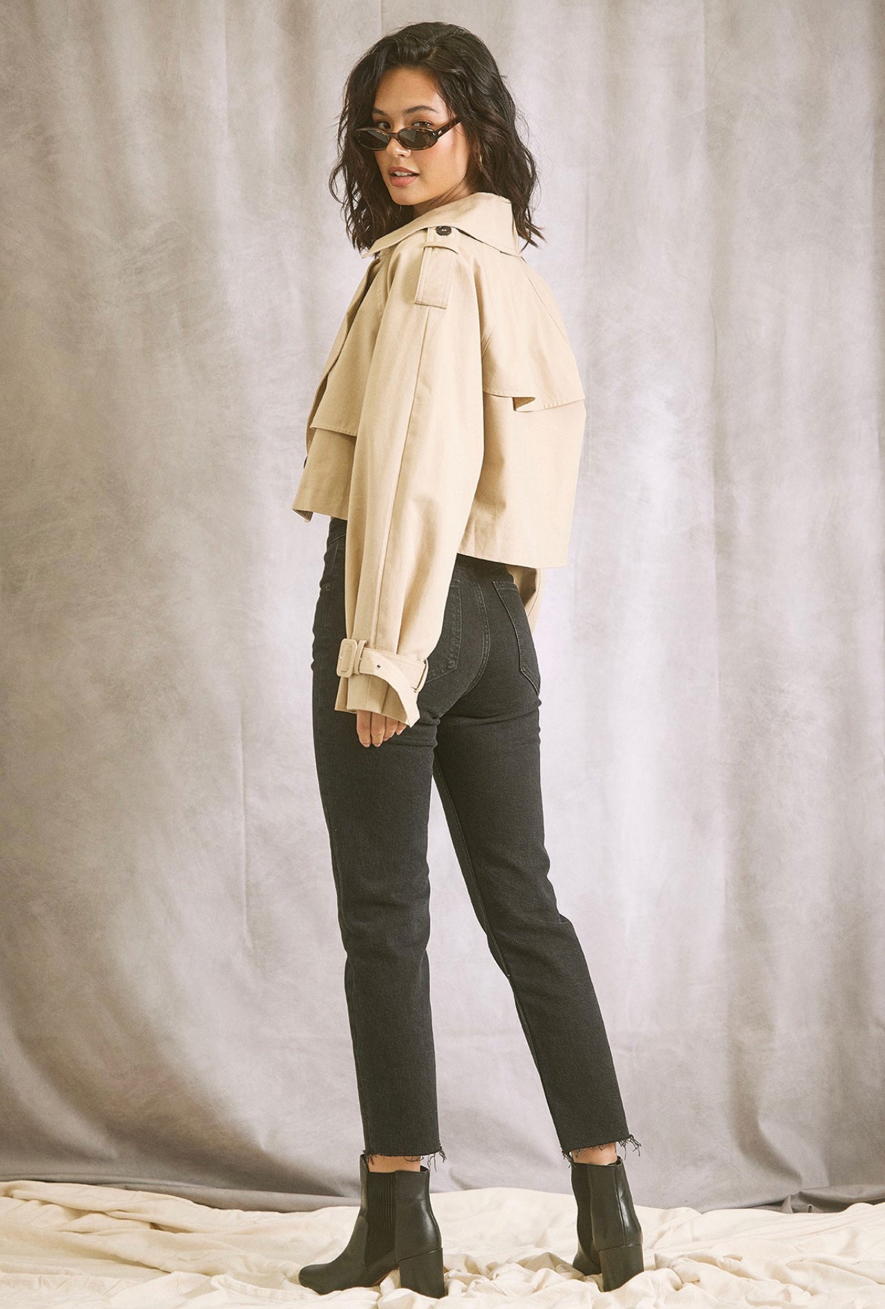 Melloday Crop Trench Coat