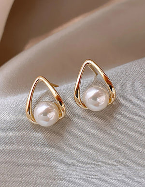 Pearl Earrings