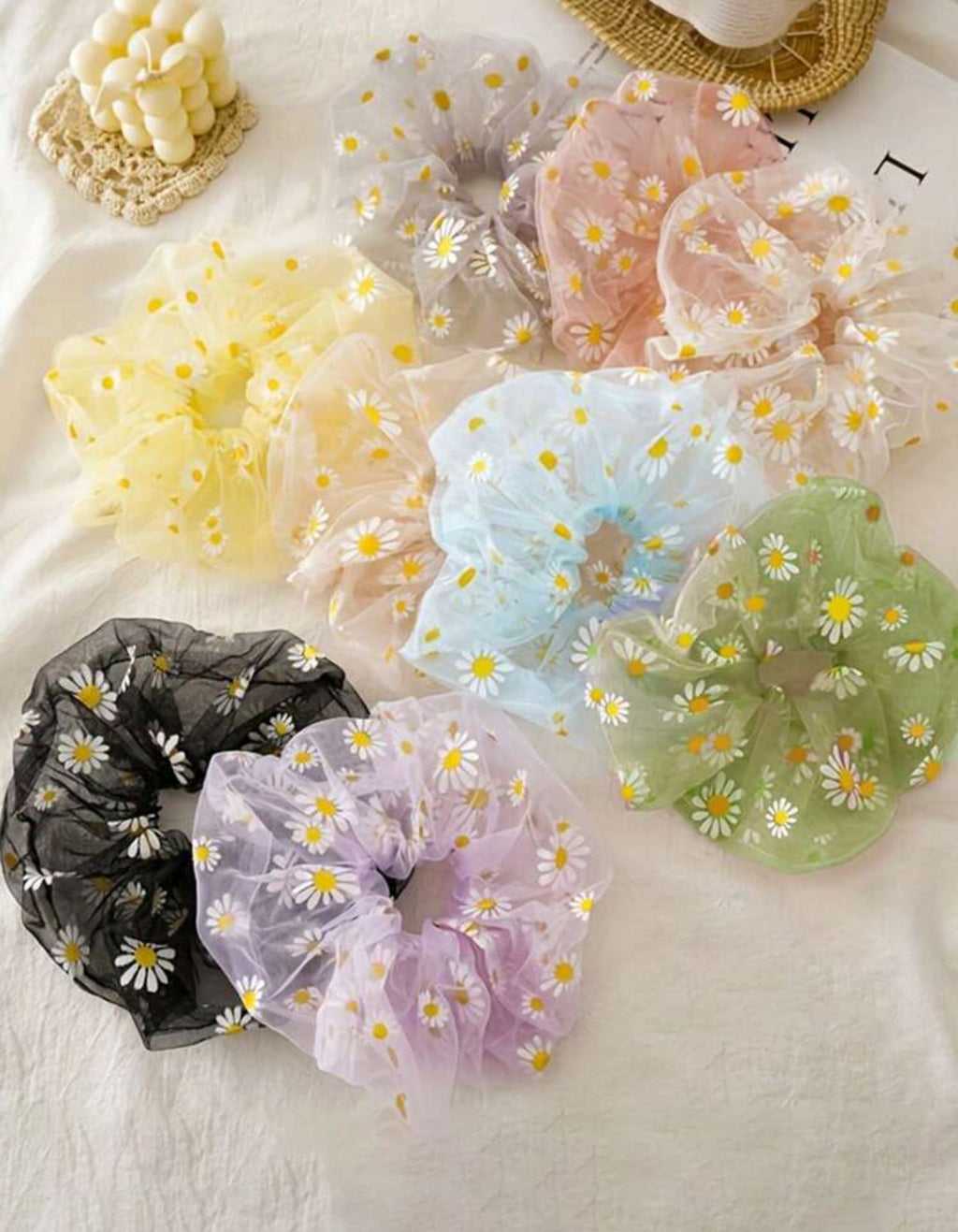 Daisy Mesh Scrunchie