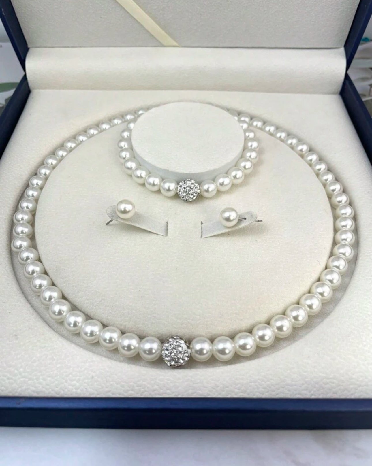 Pearl Set