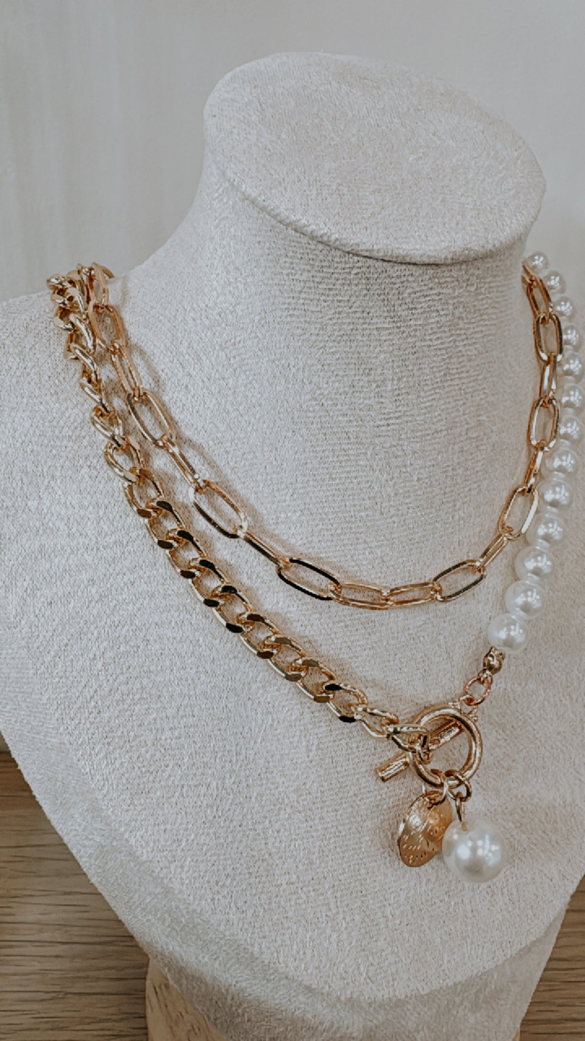 Pearl Set Necklace