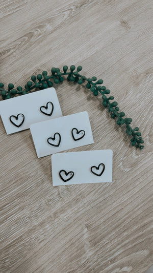 Black Heart Earing