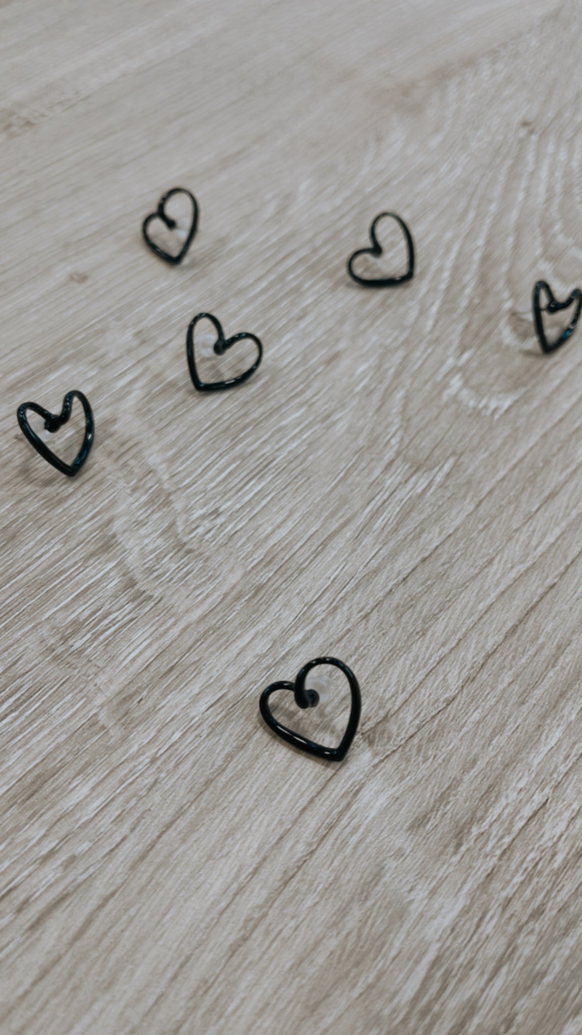 Black Heart Earing