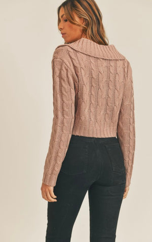 CABLE KNIT CROPPED SWEATER CARDIGAN