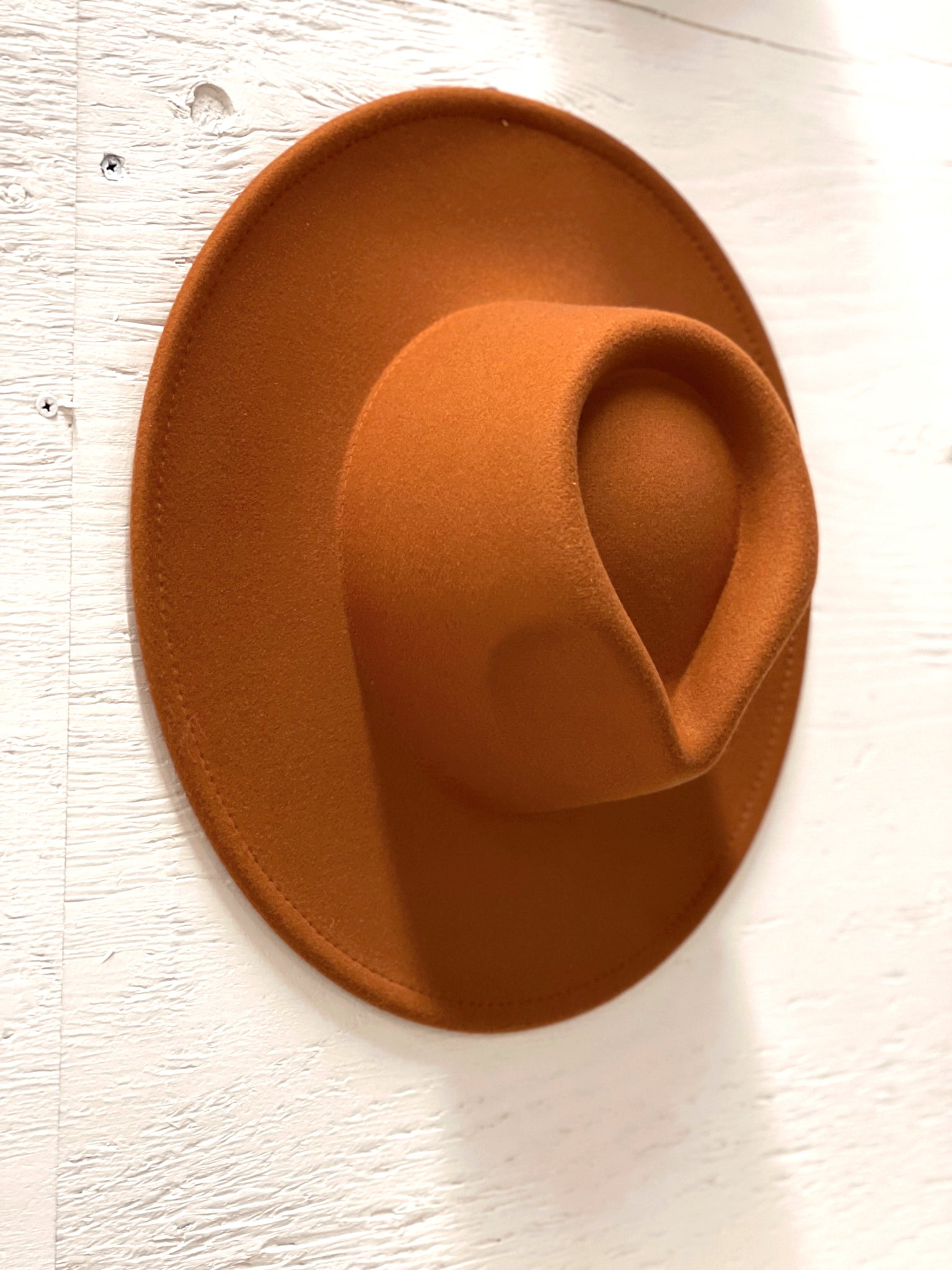 WIDE RUST PANAMA HAT