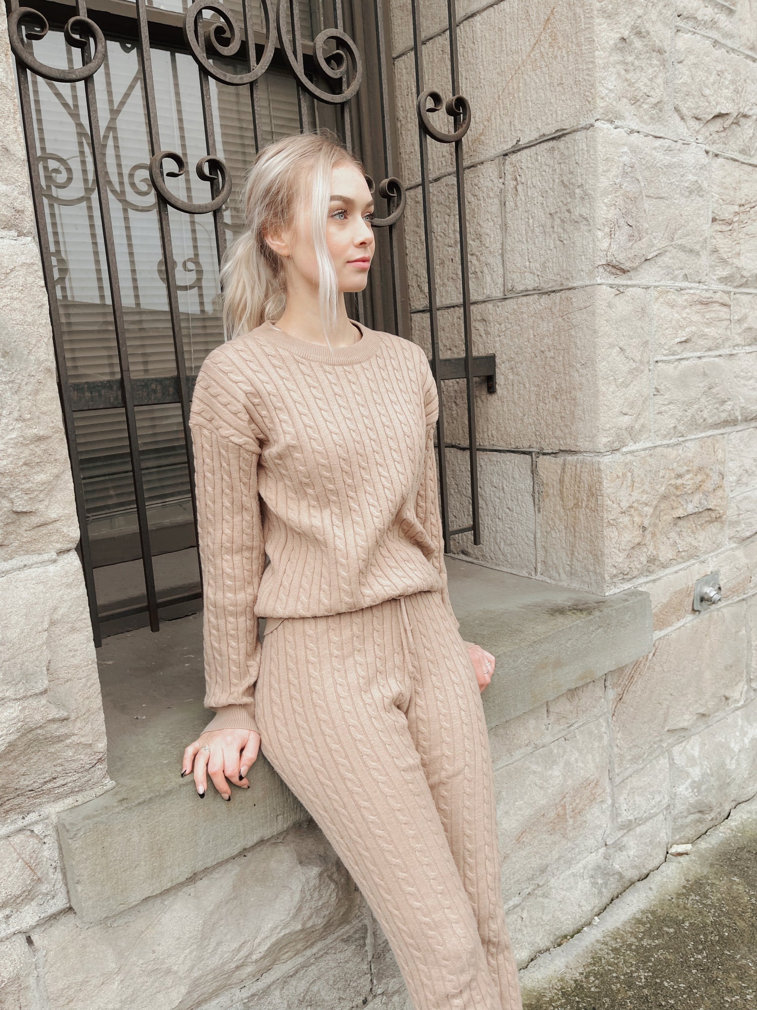 JACQUARD SWEATER PANTS