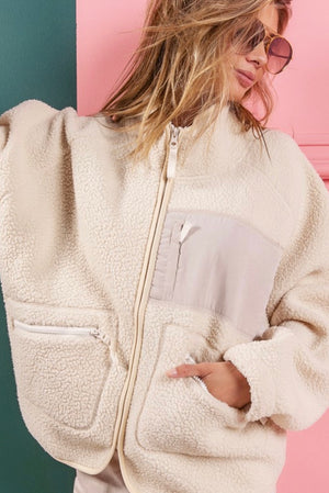 PIPING DETAILED WITH POCKETS SHERPA
