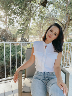 Chic White Sleeveless Button-Up Blouse