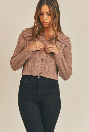 CABLE KNIT CROPPED SWEATER CARDIGAN